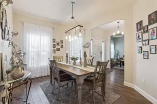 703 Cypress Oak Cir, Deland, FL 32720 - Photo 4