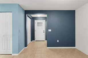 3077 Seaview Castle Dr, Kissimmee, FL 34746 - Photo 4