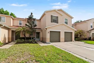 3077 Seaview Castle Dr, Kissimmee, FL 34746 - Photo 2