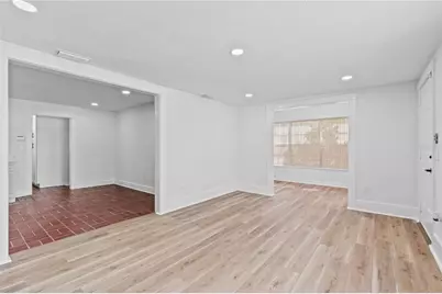 1803 E Orange Avenue, Eustis, FL 32726 - Photo 8