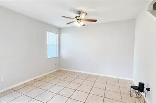 10789 Savannah Landing Cir, Orlando, FL 32832 - Photo 14