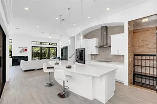 8436 Via Vittoria Way, Orlando, FL 32819 - Photo 6