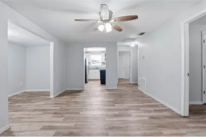 2717 13th Avenue S, Saint Petersburg, FL 33712 - Photo 10