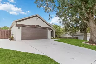 232 Bent Oak Loop, Davenport, FL 33837 - Photo 2