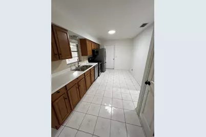 7455 Wayland Boulevard, Orlando, FL 32807 - Photo 14