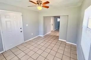 1203 N Lavon Ave, Kissimmee, FL 34741 - Photo 12