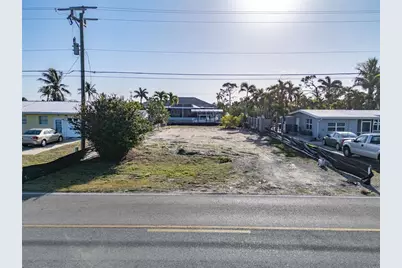 3314 York Road, Saint James City, FL 33956 - Photo 1