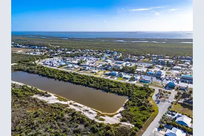 3314 York Road, Saint James City, FL 33956 - Photo 10