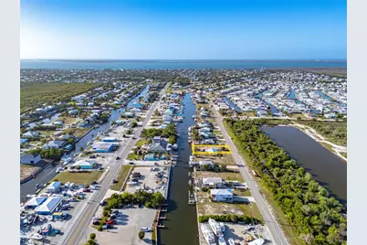 3314 York Road, Saint James City, FL 33956 - Photo 6