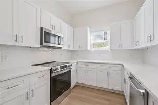 2704 E Central Blvd, Orlando, FL 32803 - Photo 8