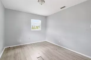 5209 S 80th St, Tampa, FL 33619 - Photo 16