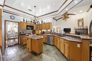 9211 Hidden Bay Ln, Orlando, FL 32819 - Photo 18