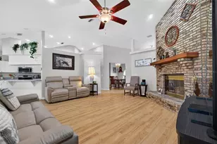 2533 Roslyn Ln, Lakeland, FL 33812 - Photo 10