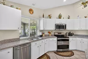 2533 Roslyn Ln, Lakeland, FL 33812 - Photo 12