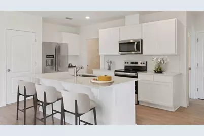 2061 Walnut Creek Drive, Kissimmee, FL 34744 - Photo 2