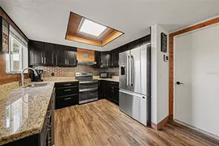 916 E Cleveland St, Apopka, FL 32703 - Photo 14