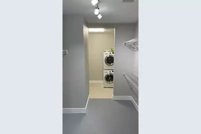 150 E Robinson Street #1423, Orlando, FL 32801 - Photo 26