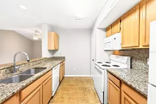 474 S Pin Oak Pl, Longwood, FL 32779 - Photo 4