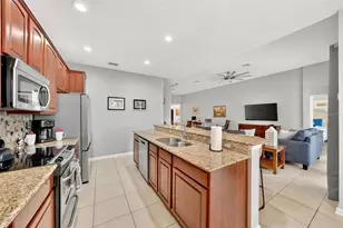 7755 Grassendale St, Kissimmee, FL 34747 - Photo 32