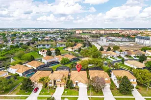 7755 Grassendale St, Kissimmee, FL 34747 - Photo 56