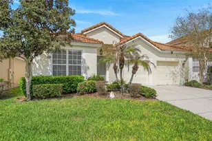 7755 Grassendale St, Kissimmee, FL 34747 - Photo 4