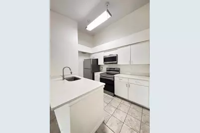 5028 Park Central Drive #2133, Orlando, FL 32839 - Photo 8