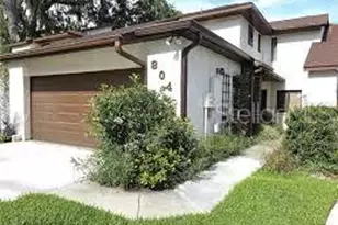 804 Palm Harbor Ct, Leesburg, FL 34748 - Photo 2