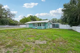 12385 SE 135 Ct, Ocklawaha, FL 32179 - Photo 2