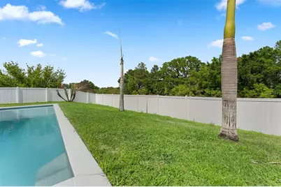 1020 Kellogg Drive, Tavares, FL 32778 - Photo 34