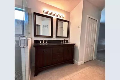 809 Straw Lake Drive, Brandon, FL 33510 - Photo 14