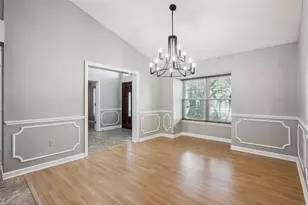 8045 Landgrove Ct, Orlando, FL 32819 - Photo 4