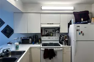 4400 White Pine Ave, Orlando, FL 32811 - Photo 4