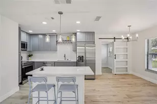 1404 Davidson St, Orlando, FL 32804 - Photo 2