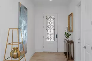 3222 W Empedrado St, Tampa, FL 33629 - Photo 2