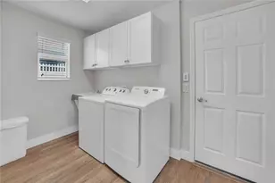 2604 Alcade Pl, The Villages, FL 32163 - Photo 40