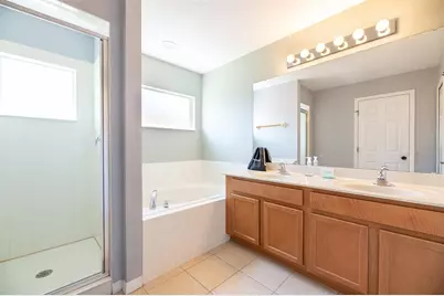 161 Las Fuentes Drive, Kissimmee, FL 34746 - Photo 32