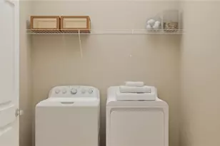 2274 Jennio Dr, Haines City, FL 33844 - Photo 8