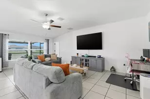 1923 Red Loop, Lakeland, FL 33801 - Photo 12