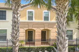 1987 Majorca Dr, Kissimmee, FL 34747 - Photo 2
