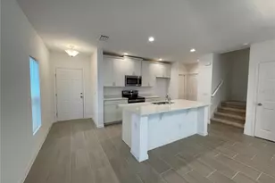 1271 Wispy Cypress Dr, Kissimmee, FL 34746 - Photo 4