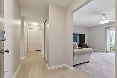 525 Conway Road #202, Orlando, FL 32807 - Photo 4