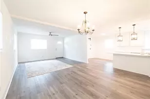 23548 Franklin Ave, Sorrento, FL 32776 - Photo 12