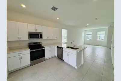 3140 Skyline Loop, Kissimmee, FL 34758 - Photo 4