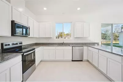 3438 Canberra Place, Palmetto, FL 34221 - Photo 2