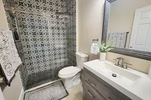 9162 Venezia Plantation Dr, Orlando, FL 32829 - Photo 18