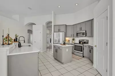 1054 Landview Court, Orlando, FL 32828 - Photo 12