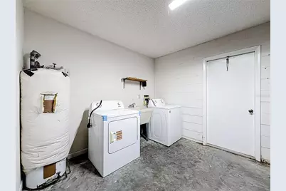 615 Third Avenue, Lady Lake, FL 32159 - Photo 34