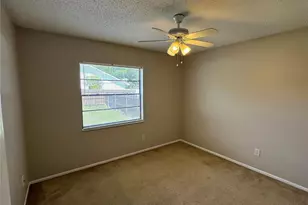 701 Kings Cove Ct, Orlando, FL 32807 - Photo 6