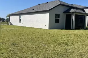 8131 Tea Olive Ter, Palmetto, FL 34221 - Photo 10
