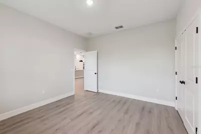 42875 Honeysuckle Street, Eustis, FL 32736 - Photo 12